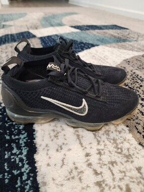 Nike Air Vapormax 2021 Flyknit Black DC4112-002 Women's US Size 9 Sneakers Shoes